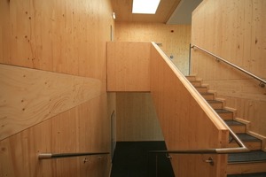  Durch ein Sonderbrandschutzkonzept konnte das Treppenhaus in Sichtqualität ausgeführt werden 