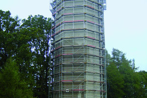  Bild ganz rechts: Einrüstung des Wasserturms in Lauterbach 