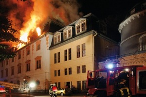  Bei jährlich rund 200 000 Gebäudebränden sind Sachschäden in Höhe von über vier Milliarden Euro zu beklagen 