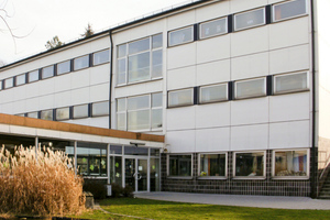  Die Hauptschule in Neustadt vor der Sanierung Foto: Binner Planung + Projektentwicklung GmbH, Neustadt 