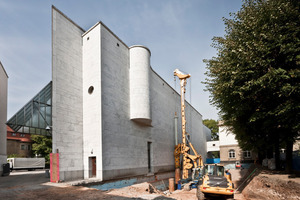  Beginnende Bauarbeiten für die Erweiterung hinter dem Peichel-Bau
Fotos: Norbert Miguletz 