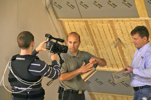  Alle zwei Wochen, immer freitags um 15 Uhr, gibt es von Isover Handwerkerfernsehen mit MehrwertFotos: Rüdiger Sinn 