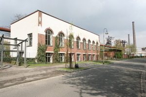  Gebäude neben der Biostation 