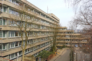  Schwelmer Kreishaus: Auch aufgrund der Vielzahl der Fenster bietet eine Erneuerung mit hochwertigen Profilen und Wärmeschutzverglasung eine hohes Energie-Einsparungspotential 