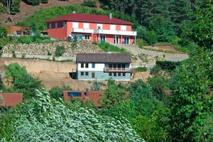  Die Ausgangssituation: Ein Fertighaus aus den 1960er Jahren in Riedenburg, dessen Erd- und Dachgeschoss die Bauherren im Internet für 130 Euro versteigerten 