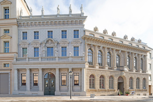  Zu Beginn dieses Jahres vollendet: die historischen Fassaden der Palazzi Chiericati und Pompei in Potsdam Foto: Robert Hermann / Prinz von Preußen Grundbesitzt 