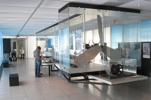  Ausstellungsraum zum Thema Antrieb, Auftrieb und Aerodynamik 