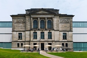  Das Berliner Büro Hufnagel Pütz Rafaelian Architekten erweiterte die ursprünglich aus der Mitte des 19. Jahrhunderts stammende Bremer Kunsthalle symmetrisch mit zwei BaukörpernFotos: Stefan Müller 