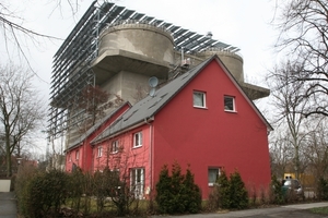  Der Bunker steht in Wilhelmsburg, einem typischen Hamburger Wohngebiet 